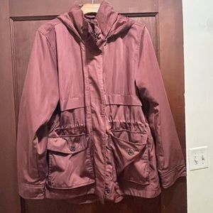 Universal Thread size XL water resistant jacket with packable hood, Mauve